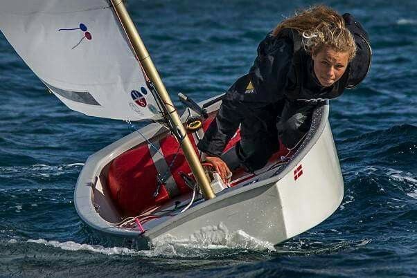 Deniz Sporlarında Doğru Ekipman Seçimi: Yelken Sporuna Başlayanlar İçin Rehber