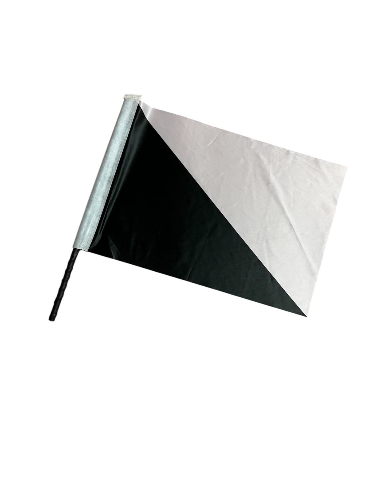 Saplı Siyah Beyaz Protesto Bayrağı – Jüri Gözlem Bayrağı 2562